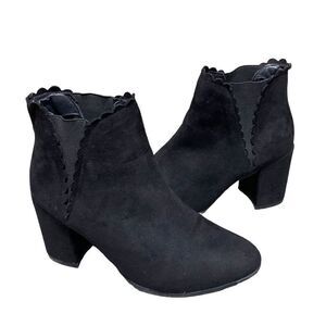 Nature Breeze Black Bootie Size 7